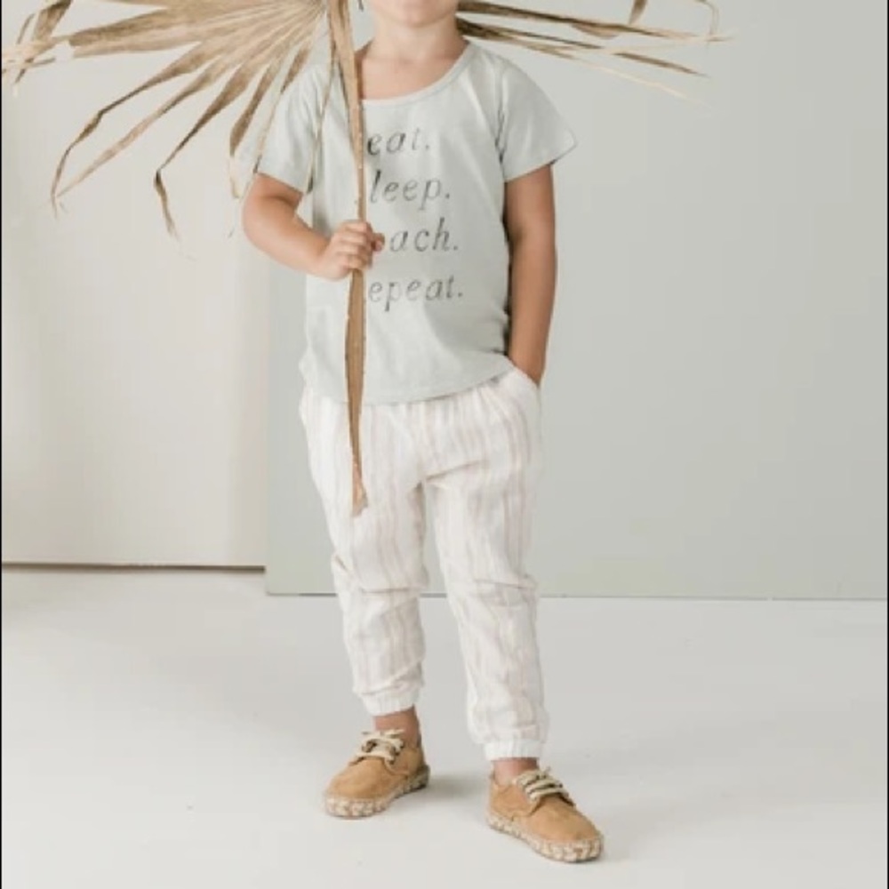 Rylee and Cru Beau Pants white stripe size 4/5 T
